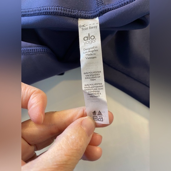 Alo Yoga High-waist Airlift legging Large Rich Navy NWOT - Picture 8 of 8